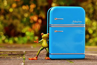 Туфли из морозилки: 7 неожиданных вещей, которые есть смысл хранить в холодильнике