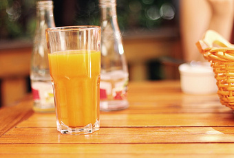 Врач назвал напиток, который легко устранит дефицит витамина D