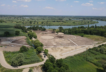 В Усть-Лабинске работы по благоустройству вокруг озера выполнены на 25%