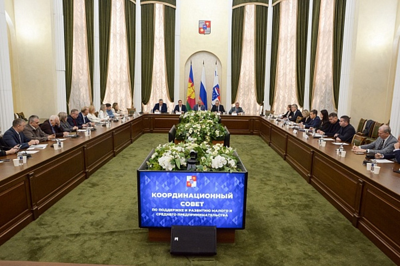 В рамках нацпроекта в Сочи решили снизить стоимость аренды для уличной торговли