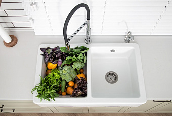 Давайте без химии: как убрать все неприятные запахи из раковины самыми простыми домашними средствами