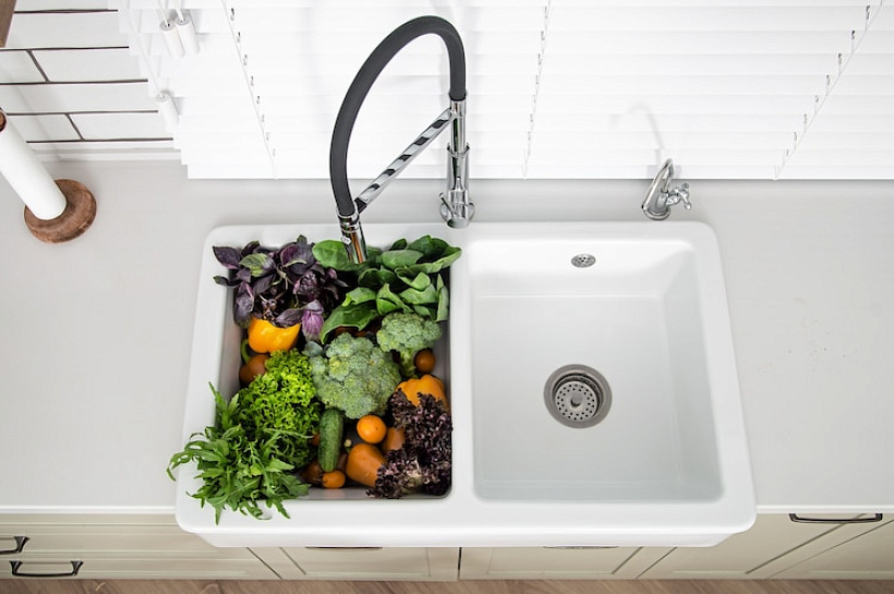 Давайте без химии: как убрать все неприятные запахи из раковины самыми простыми домашними средствами