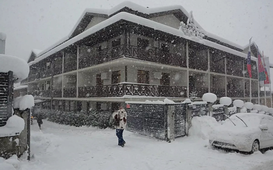 Около 94 тысяч туристов уже отдыхают в Сочи в преддверии Нового 2026 года