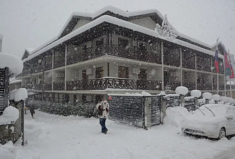 Около 94 тысяч туристов уже отдыхают в Сочи в преддверии Нового 2026 года