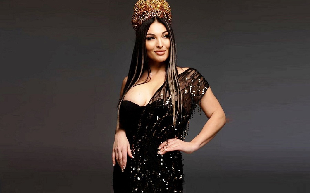 Россиянка убила своей грудью членов жюри паназиатского конкурса красоты