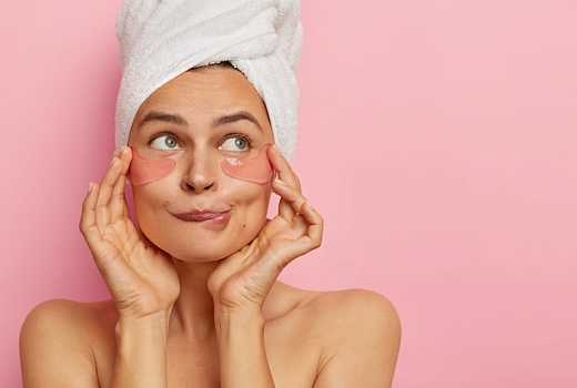 Чтобы глаз горел: как сделать идеальный рецепт от темных кругов под глазами