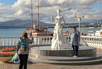 Температура Черного моря на Кубани понизилась до +16 градусов