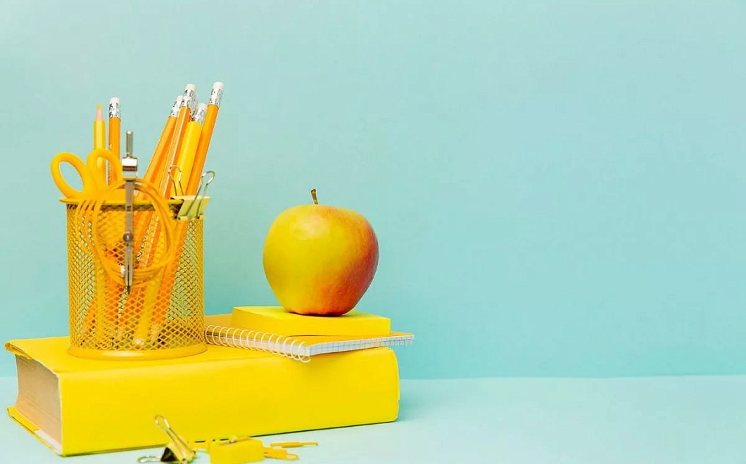 С 1 сентября 2026 года в российских школах сократят уроки иностранного языка