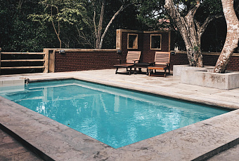 Храбрые малыши спасли потерявшую сознание прабабушку