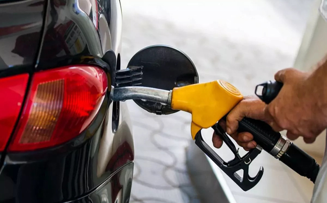 В Севастополе ввели временные ограничения на продажу бензина на АЗС