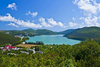 В Абрау-Дюрсо пройдет первый йога-фестиваль «Равновесие»