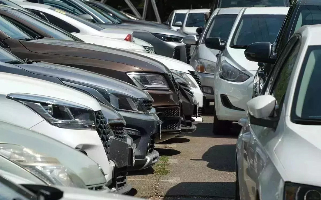 Премиальные автомобили на Кубани подешевели почти на 4% по данным «Авито Авто»