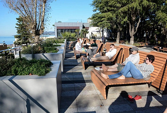 Сочи вошел в топ-3 популярных направлений для поездок парами в апреле — вслед за Москвой и Петербургом