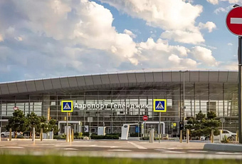 Аэропорт Геленджика возобновил работу после утренних ограничений