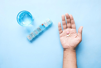 Доктор Мясников предупредил об опасности «Виагры» для слуха