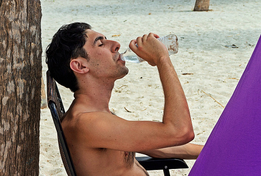 Перейди на Федота: три способа перестать икать