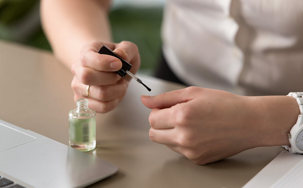 Залог красивых и крепких ногтей