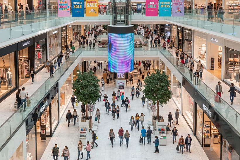 Как магазины заставляют нас тратить больше: эксперты раскрыли главные уловки