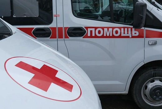 Двухлетний ребенок выпал из окна пятого этажа многоквартирного дома в Адыгее