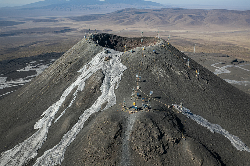 Учёные изучают сейсмические сигналы самого холодного вулкана Ол-Доиньо-Ленгаи
