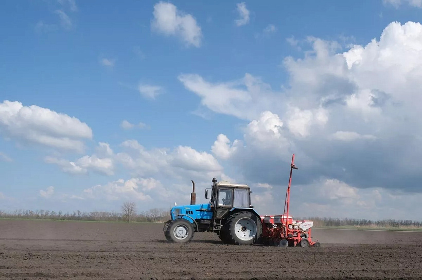 Спрос на сельхозтехнику в Краснодарском крае вырос почти на 90% в преддверии посевной