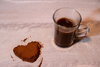 Кофе с плюсом: что добавить в утренний напиток, чтобы он стал еще полезнее